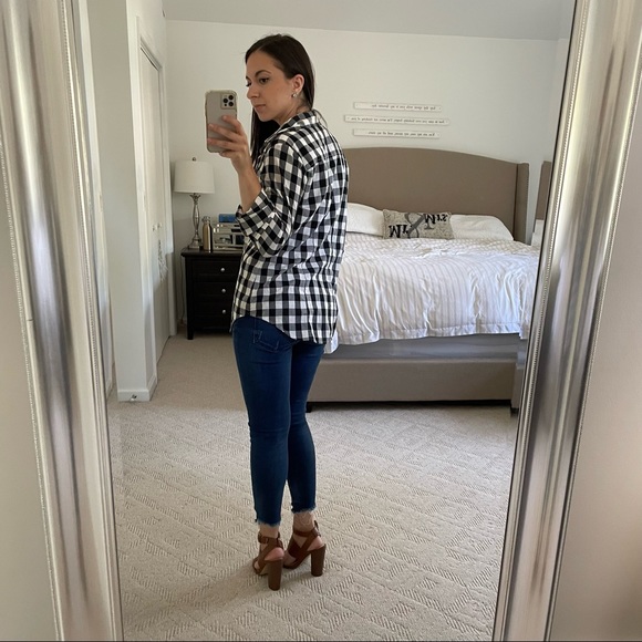 Elizabeth and James Top - Picture 7 of 9